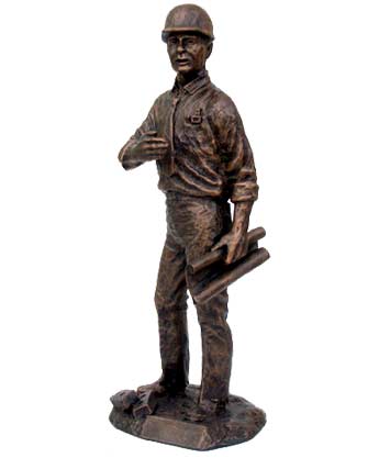 CV-3 Building a Nation Surveyor statue