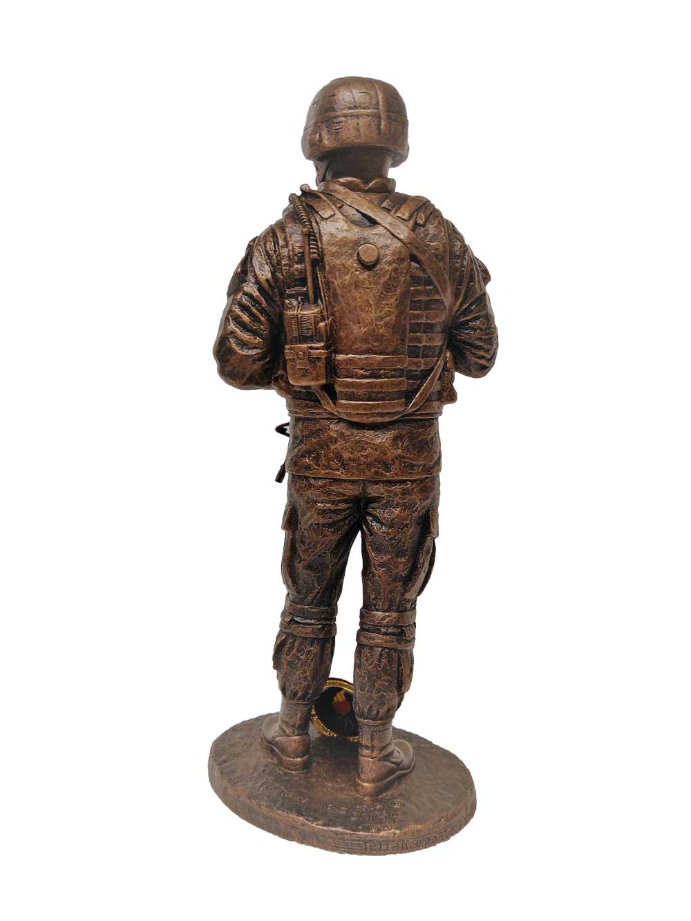 P355 Male Battle Rattle Sculpture
