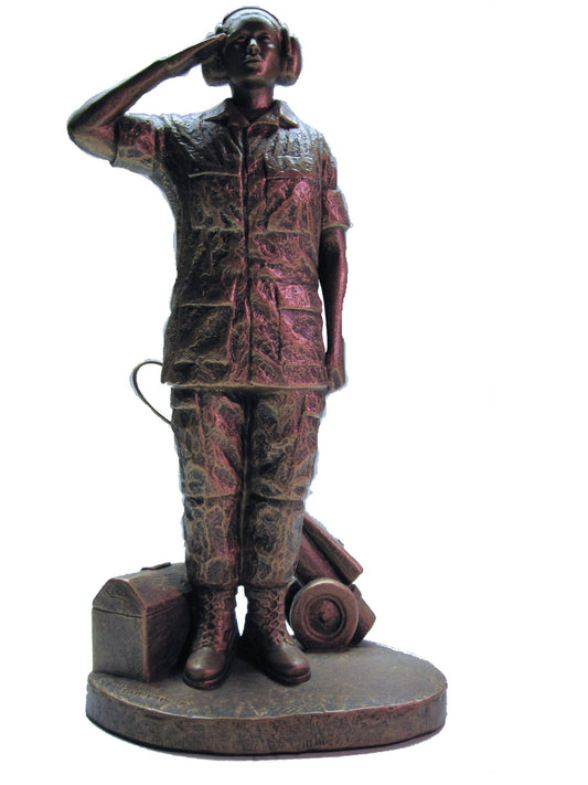P267.5JR Small Female Flight Line Maintainer Statue