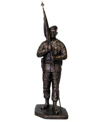 P336 1st Sergeant with Beret Statue