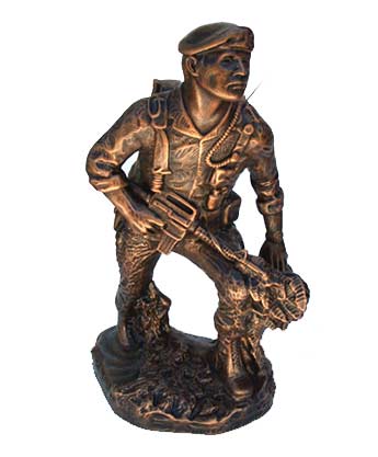 P284 Romad Statue